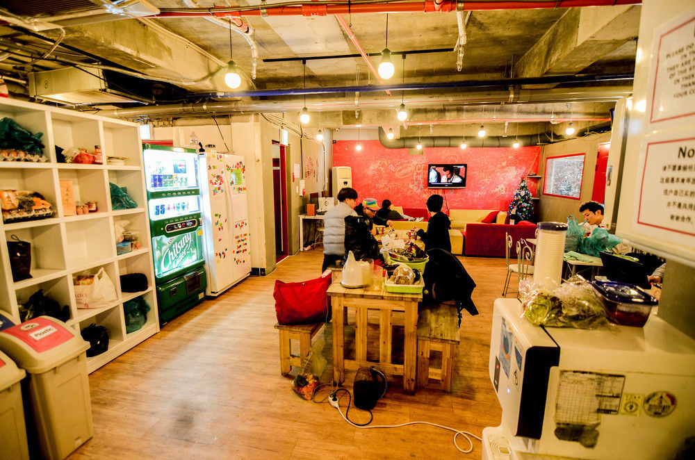 Kimchee Sinchon Guesthouse Σεούλ Εξωτερικό φωτογραφία