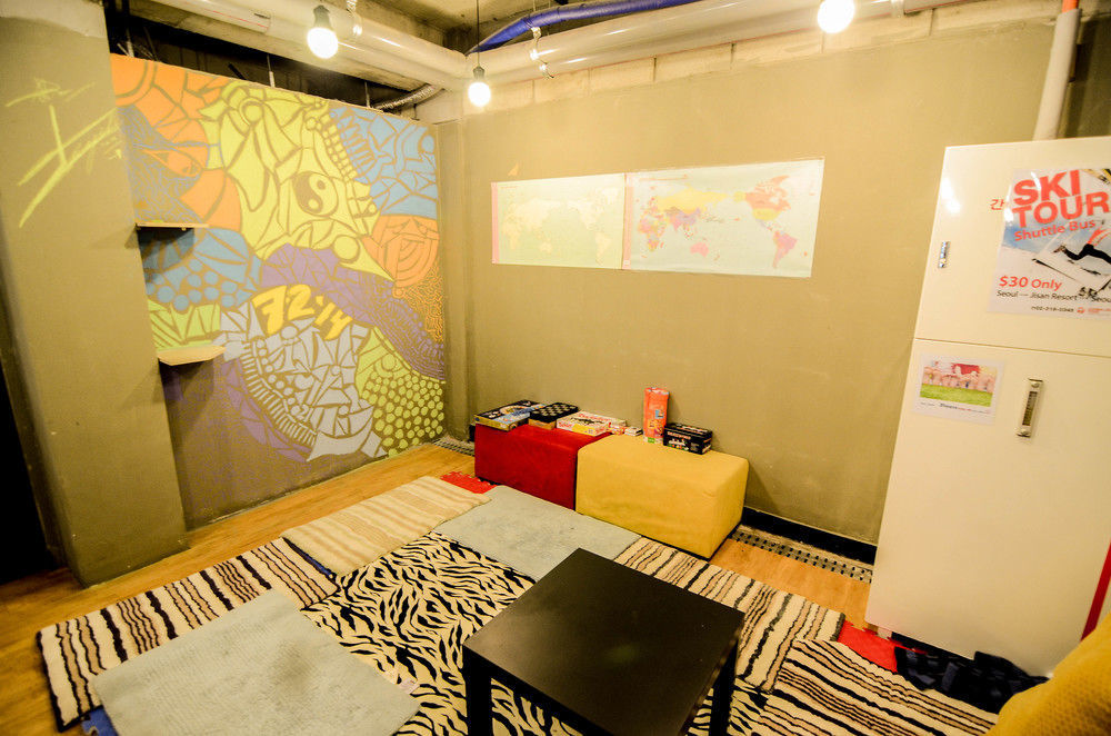 Kimchee Sinchon Guesthouse Σεούλ Εξωτερικό φωτογραφία
