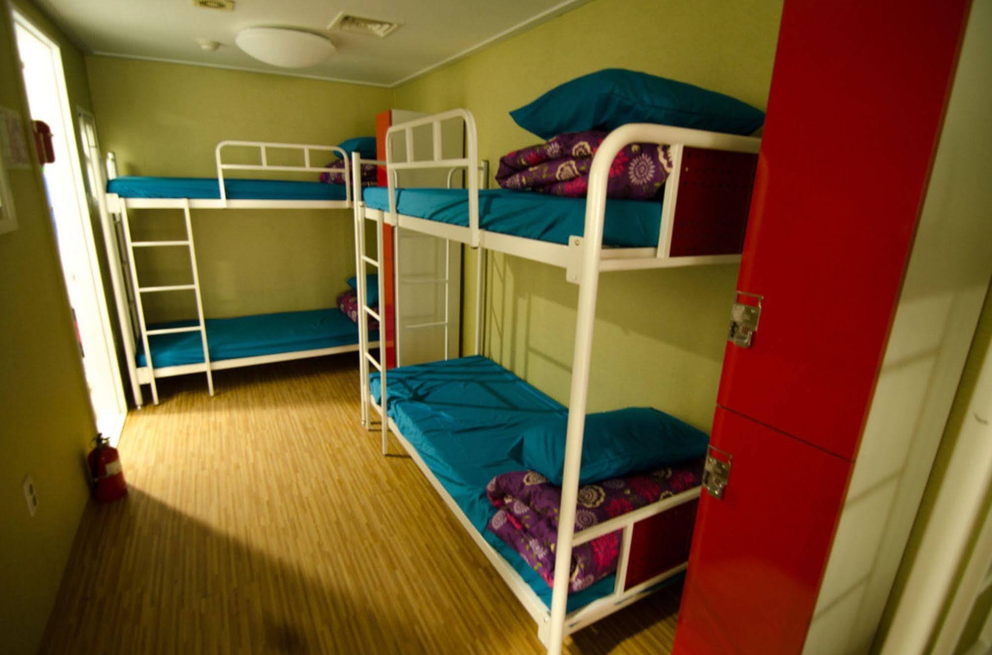 Kimchee Sinchon Guesthouse Σεούλ Εξωτερικό φωτογραφία